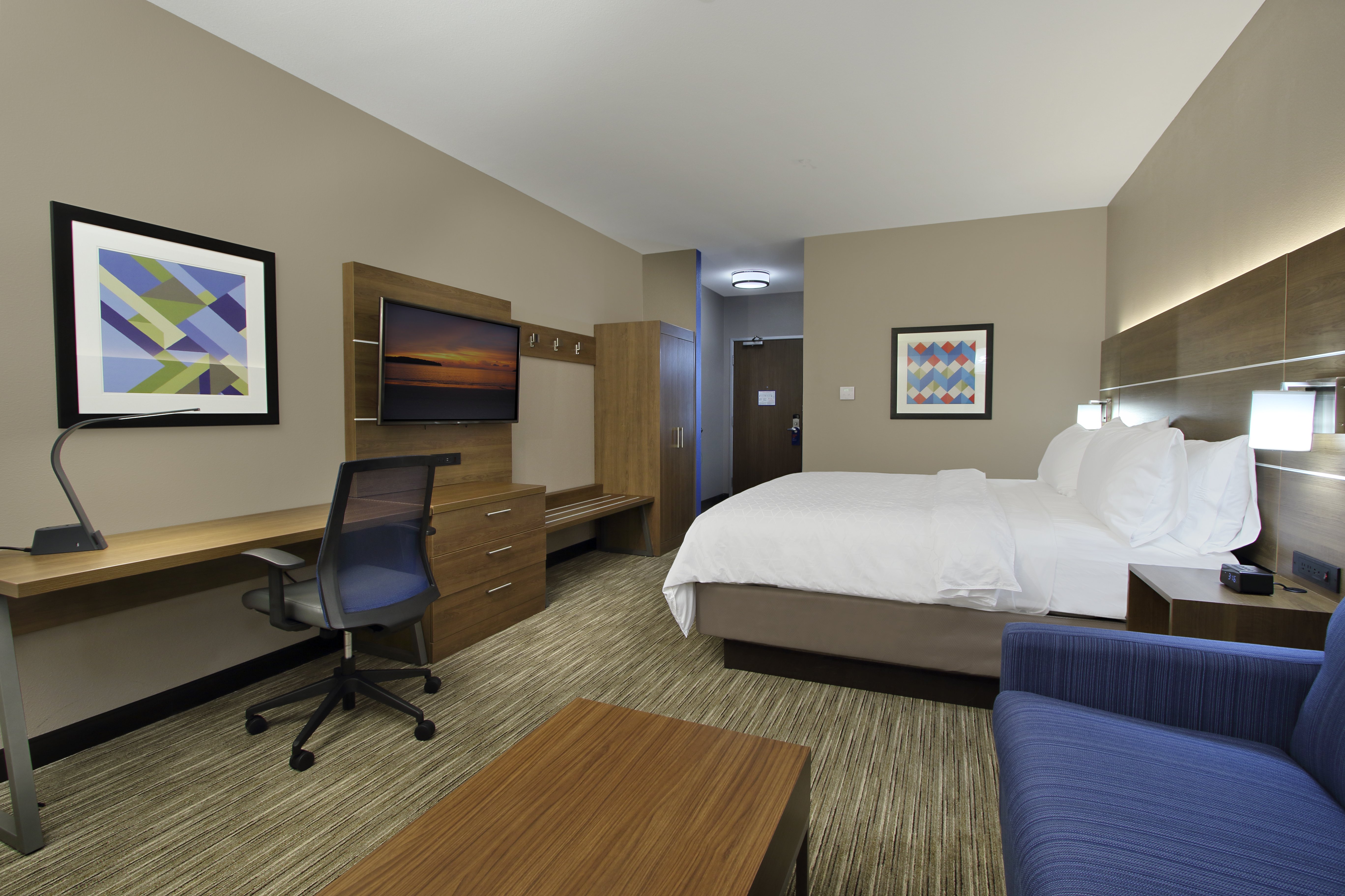 holiday inn exp and sts dallas frisco nw toyota stdm
