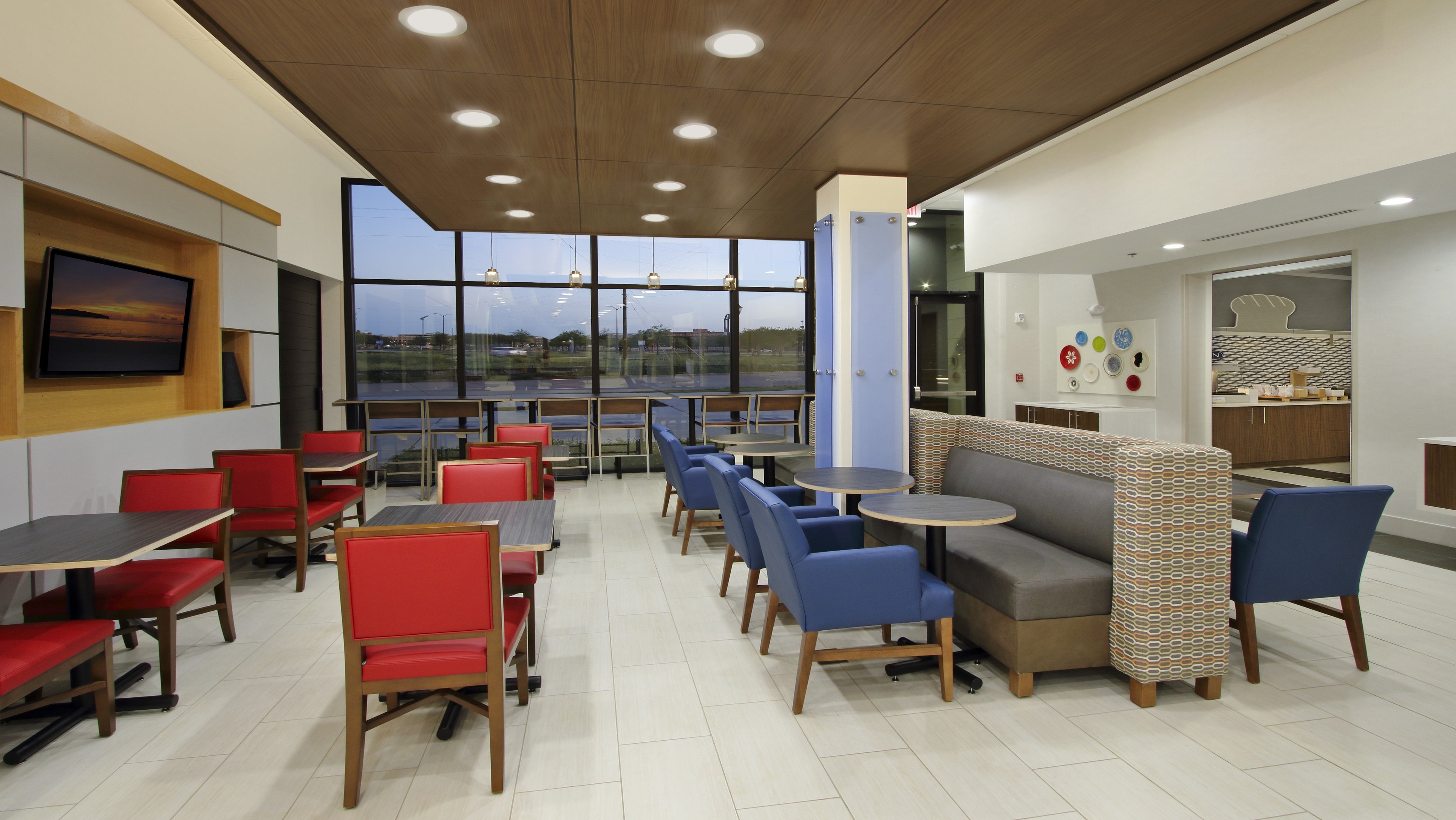 holiday inn exp and sts dallas frisco nw toyota stdm