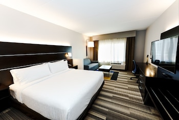 holiday inn express and suites franklin berry farms