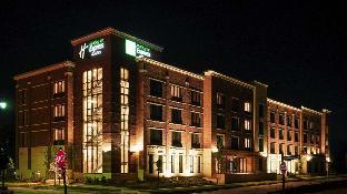 holiday inn express and suites franklin berry farms