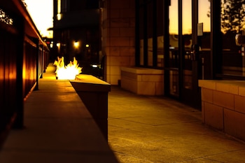 holiday inn express and suites franklin berry farms