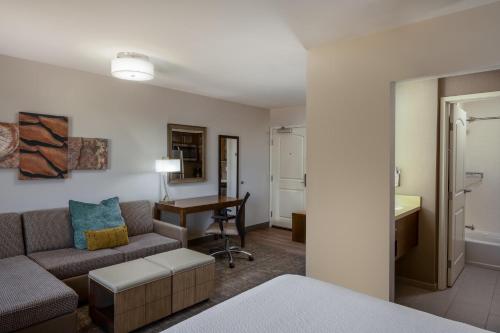 staybridge suites phoenix east gilbert an ihg hotel