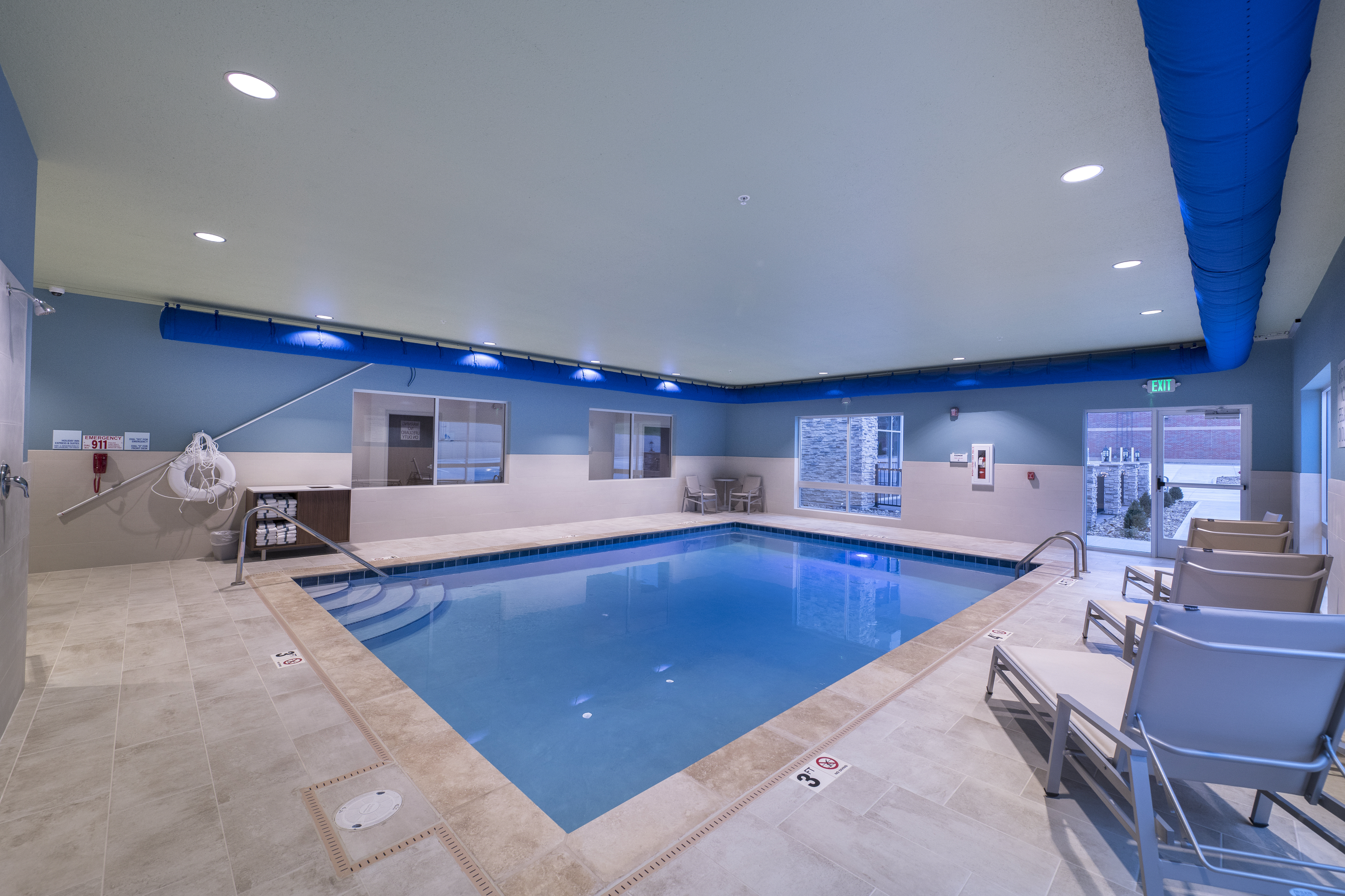 holiday inn express and suites millersburg an ihg hotel