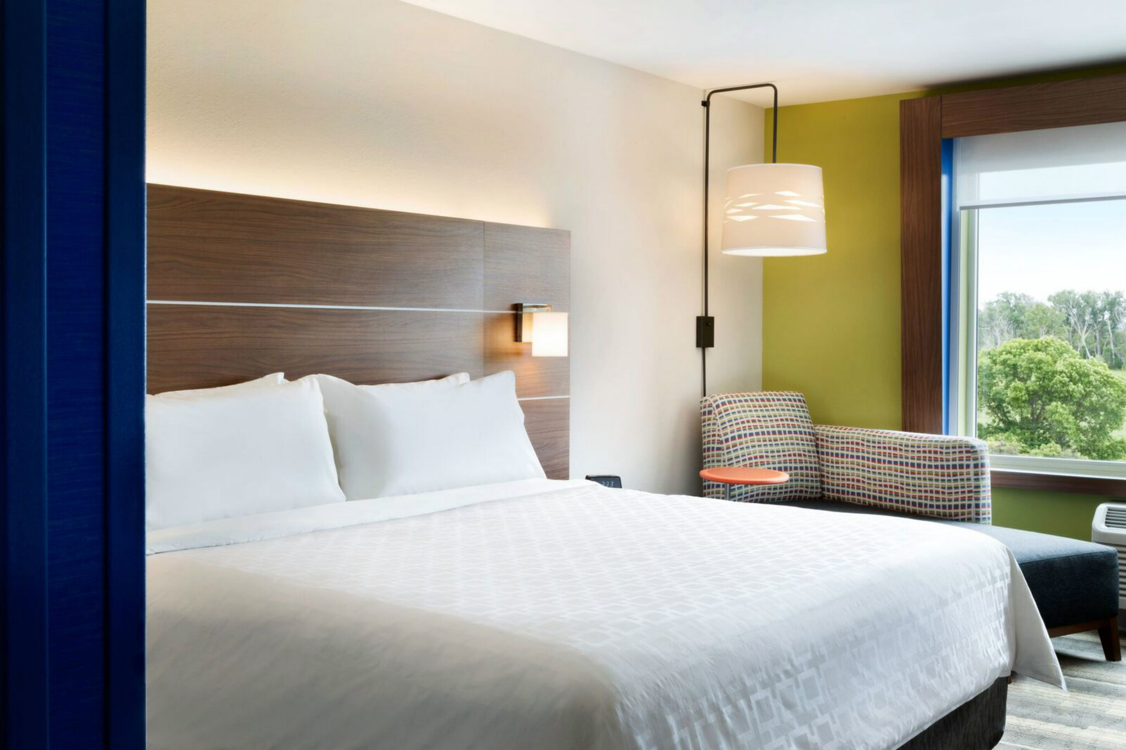 holiday inn express and suites millersburg an ihg hotel