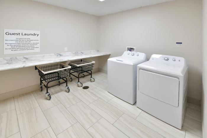 holiday inn express and suites millersburg an ihg hotel