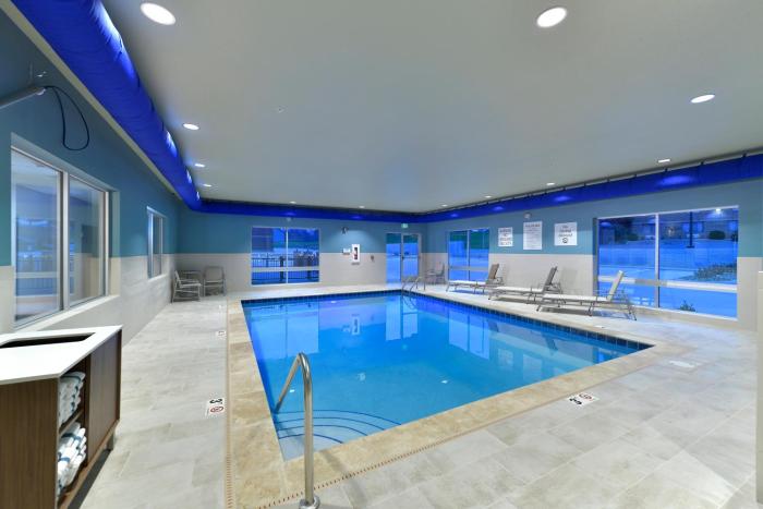 holiday inn express and suites millersburg an ihg hotel