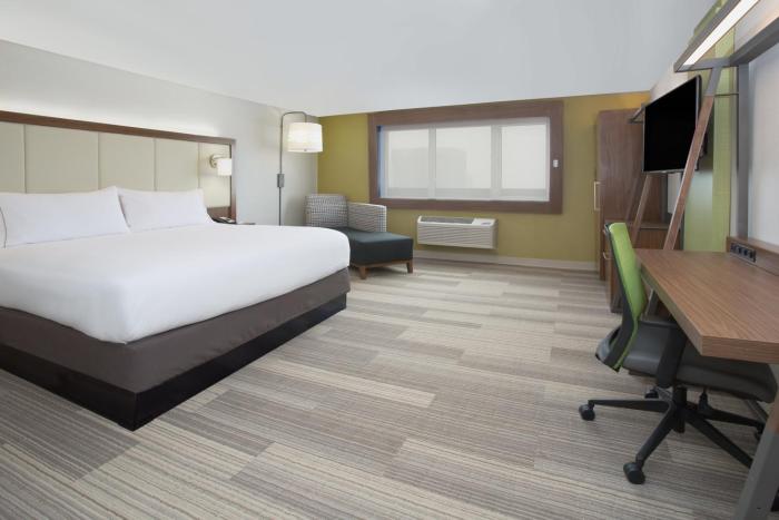 holiday inn express and suites millersburg an ihg hotel