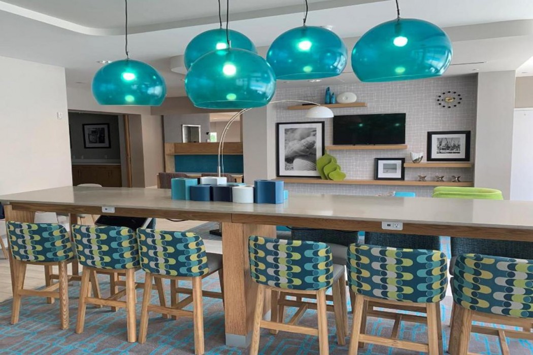 hotel continental miami beach tapestry collection by hilton