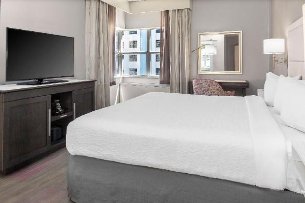 hotel continental miami beach tapestry collection by hilton