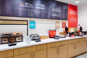 hotel continental miami beach tapestry collection by hilton