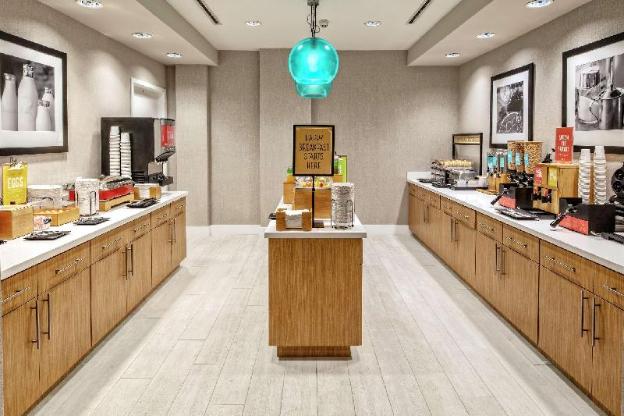 hotel continental miami beach tapestry collection by hilton