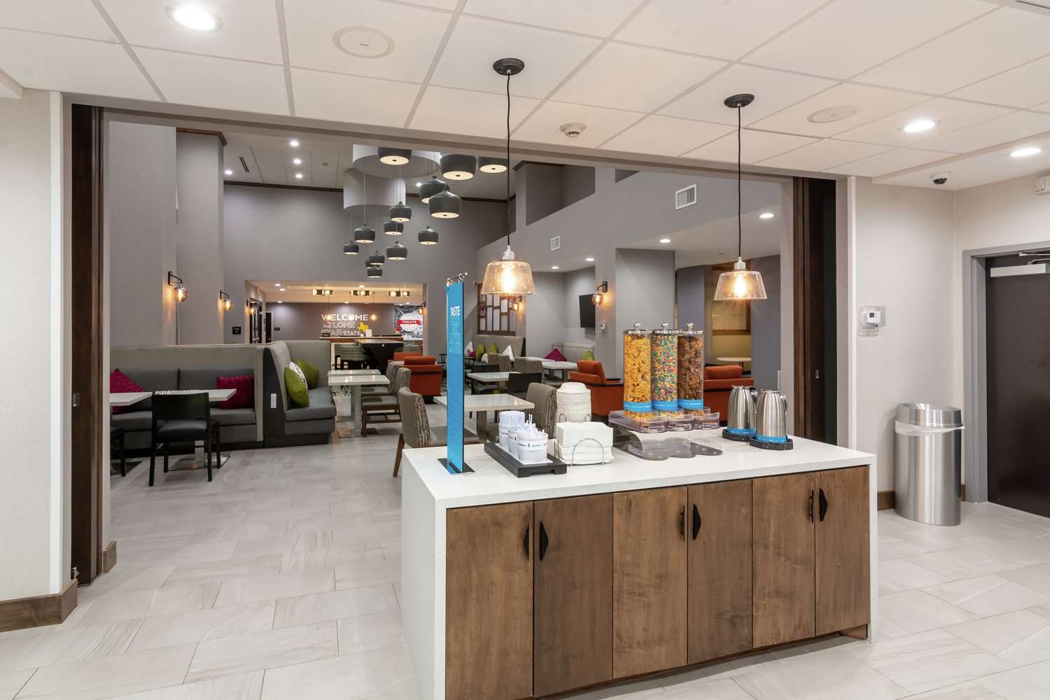 hampton inn and suites dallas east