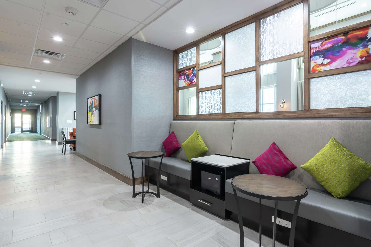 hampton inn and suites dallas east