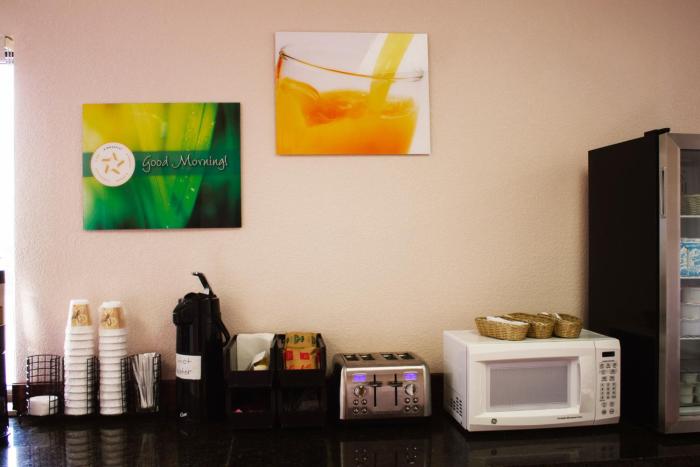 americas best value inn fredonia