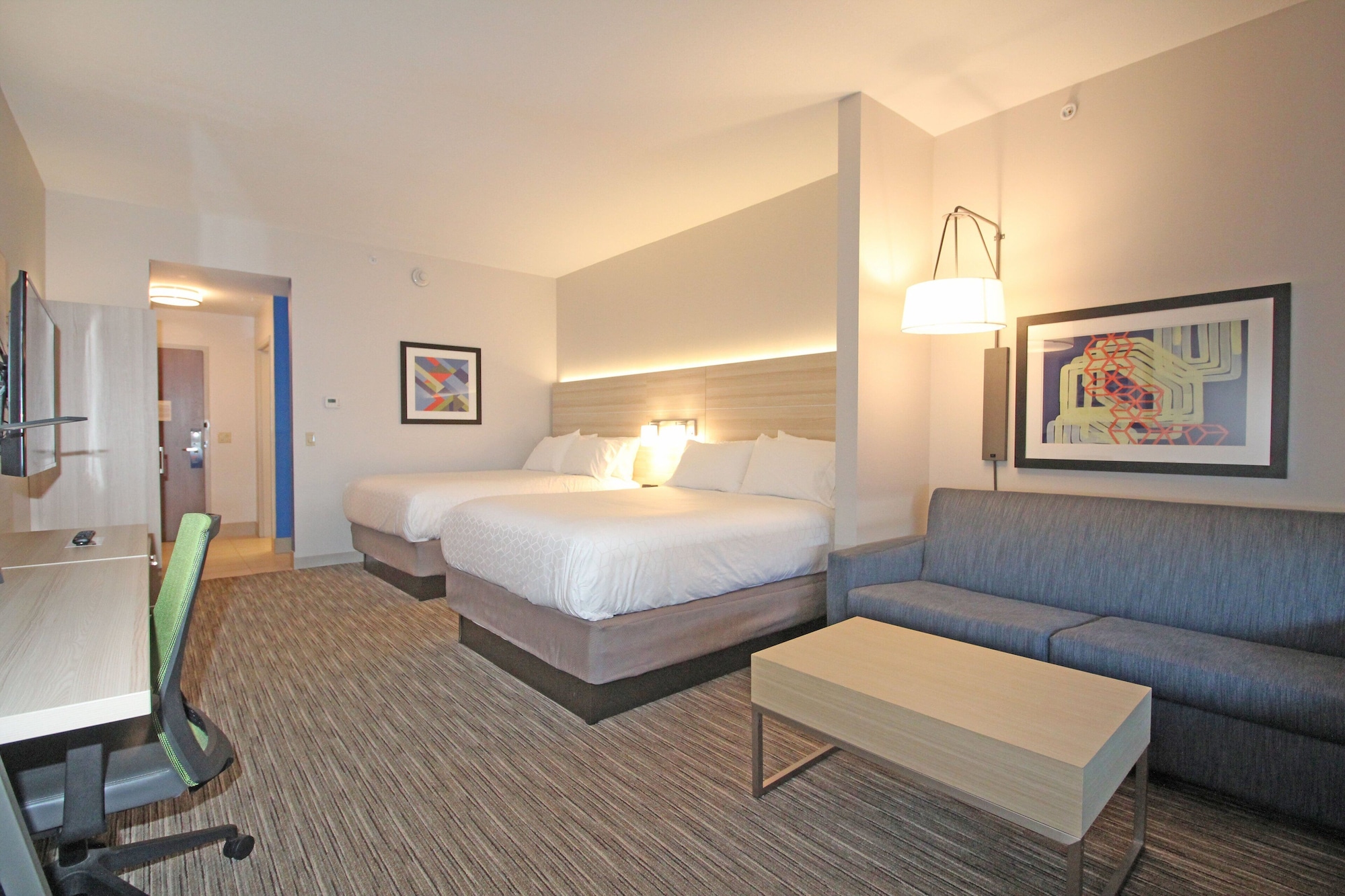 holiday inn express and suites ocala an ihg hotel