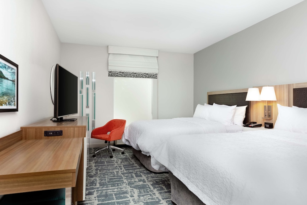 hampton inn acworth