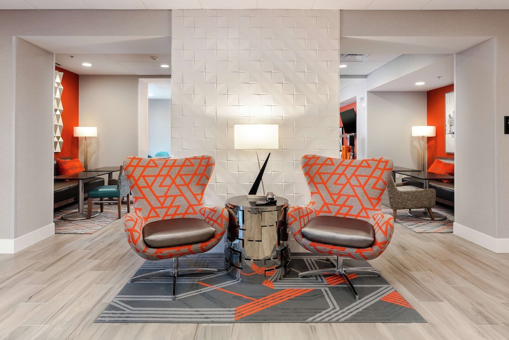 hampton inn acworth
