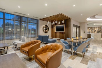 cambria hotel charleston riverview