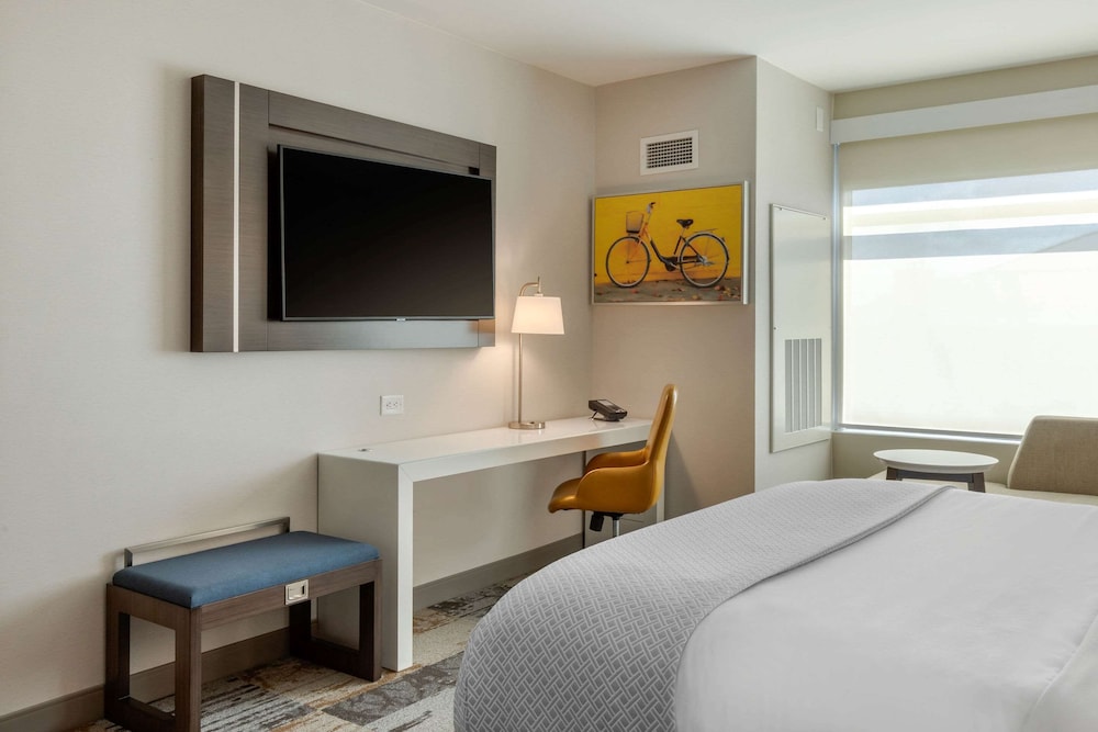 cambria hotel charleston riverview