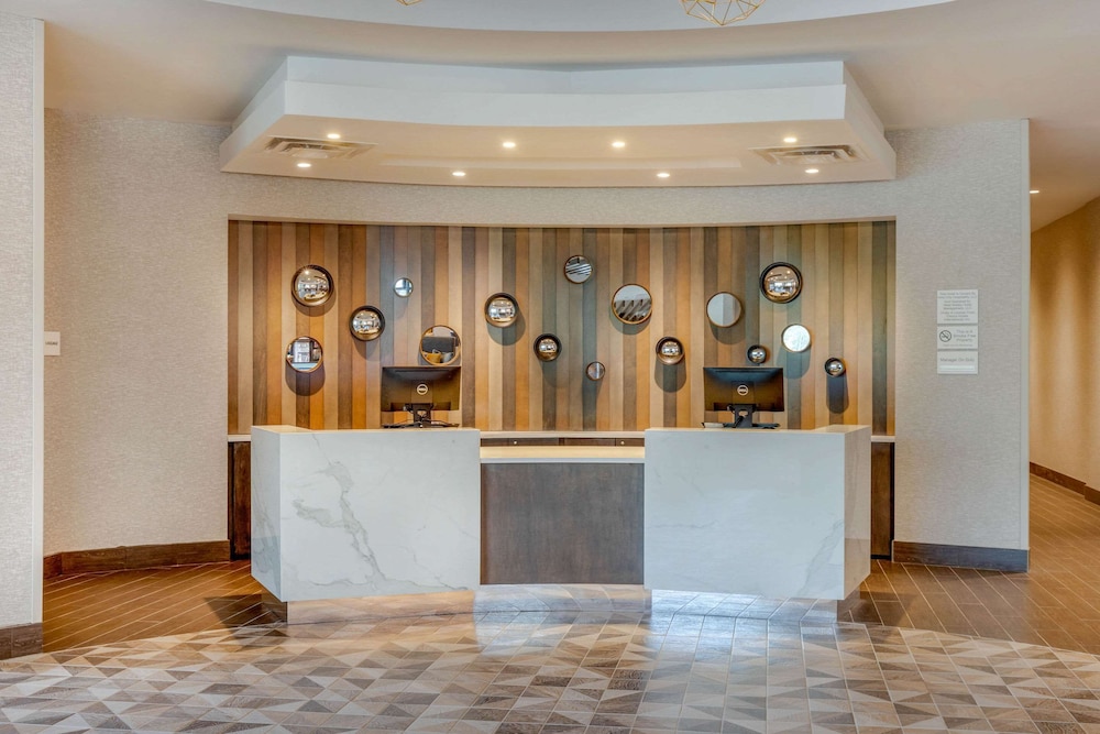 cambria hotel charleston riverview