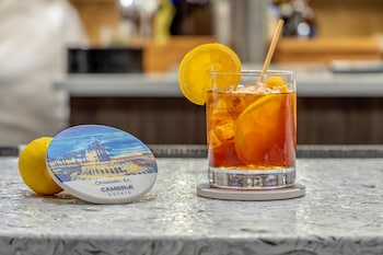 cambria hotel charleston riverview