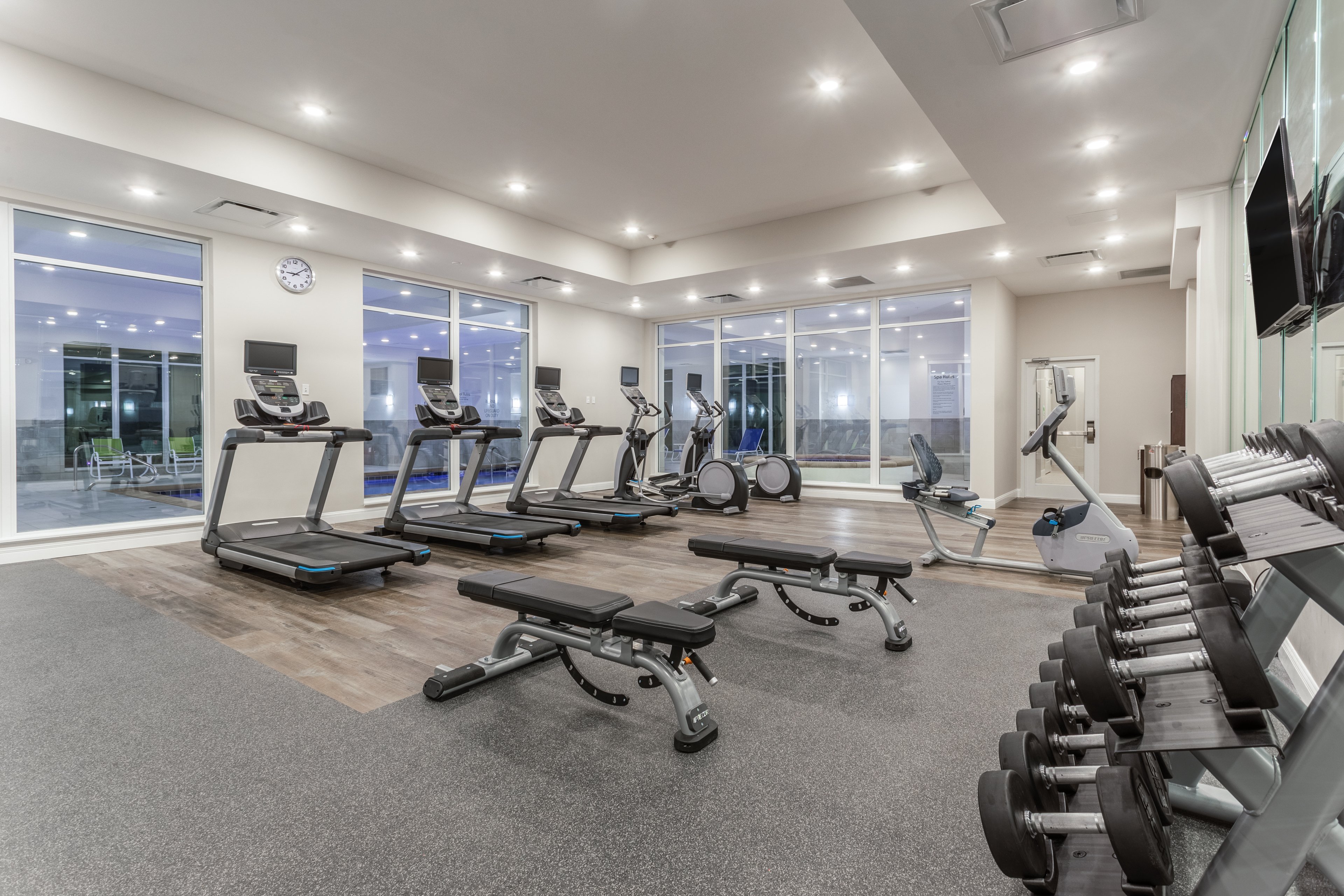 holiday inn hotel and suites jefferson city an ihg hotel