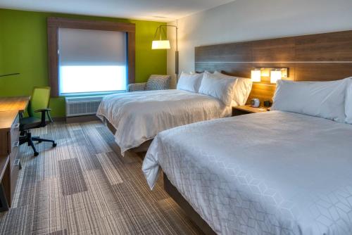 holiday inn express and suites omaha downtown old market