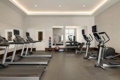holiday inn and suites nashville downtown broadway