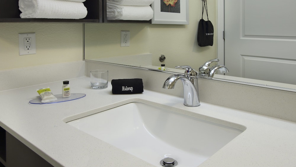candlewood suites dallas frisco nw toyota ctr an ihg hotel