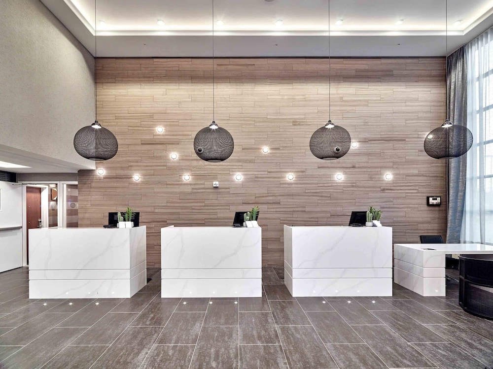 sandman signature plano frisco hotel