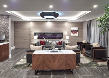 sandman signature plano frisco hotel