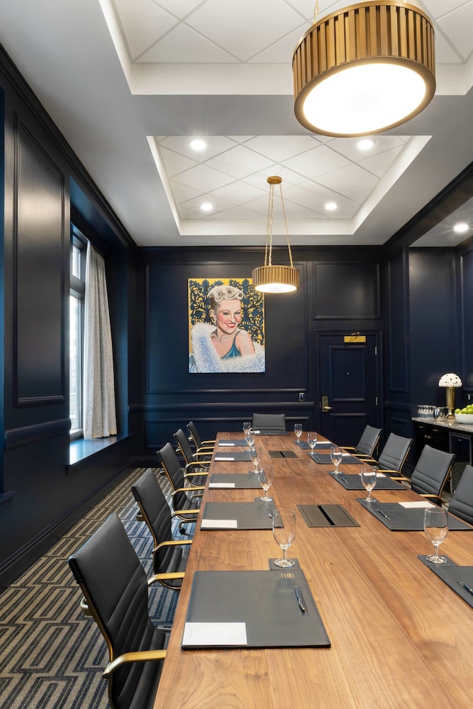 hotel saint louis autograph collection