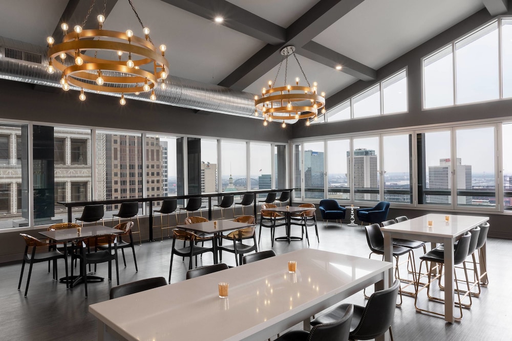 hotel saint louis autograph collection