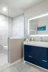 hotel saint louis autograph collection