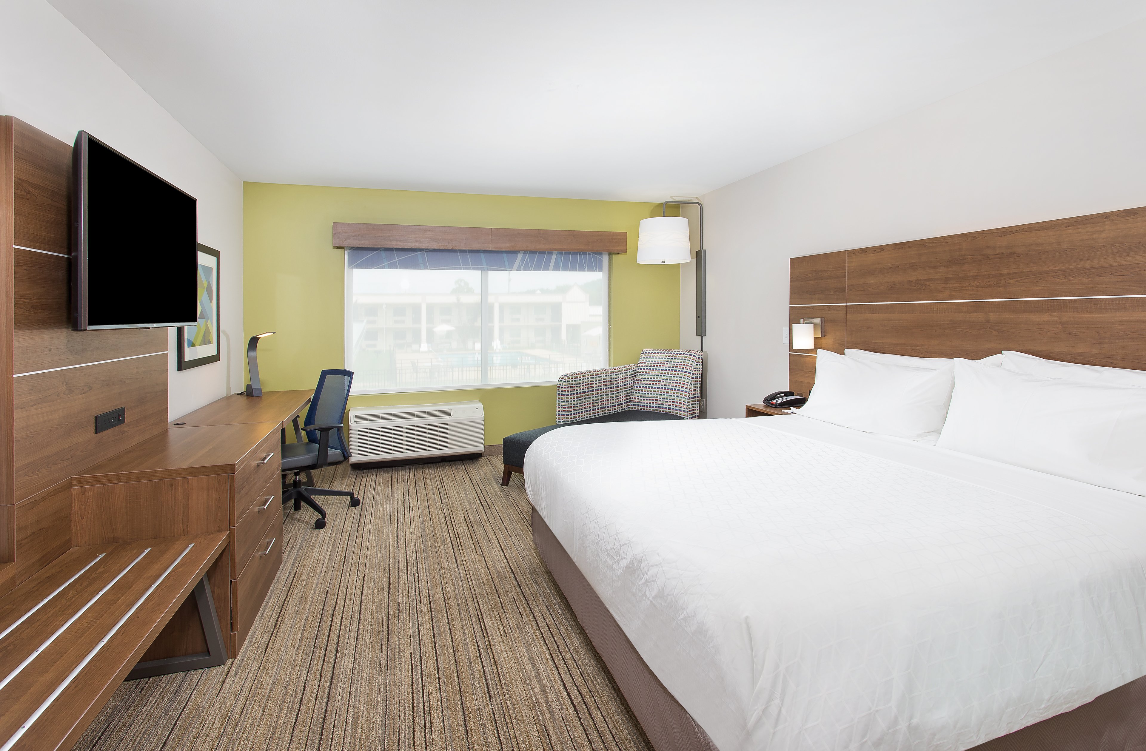 holiday inn express williamsburg an ihg hotel