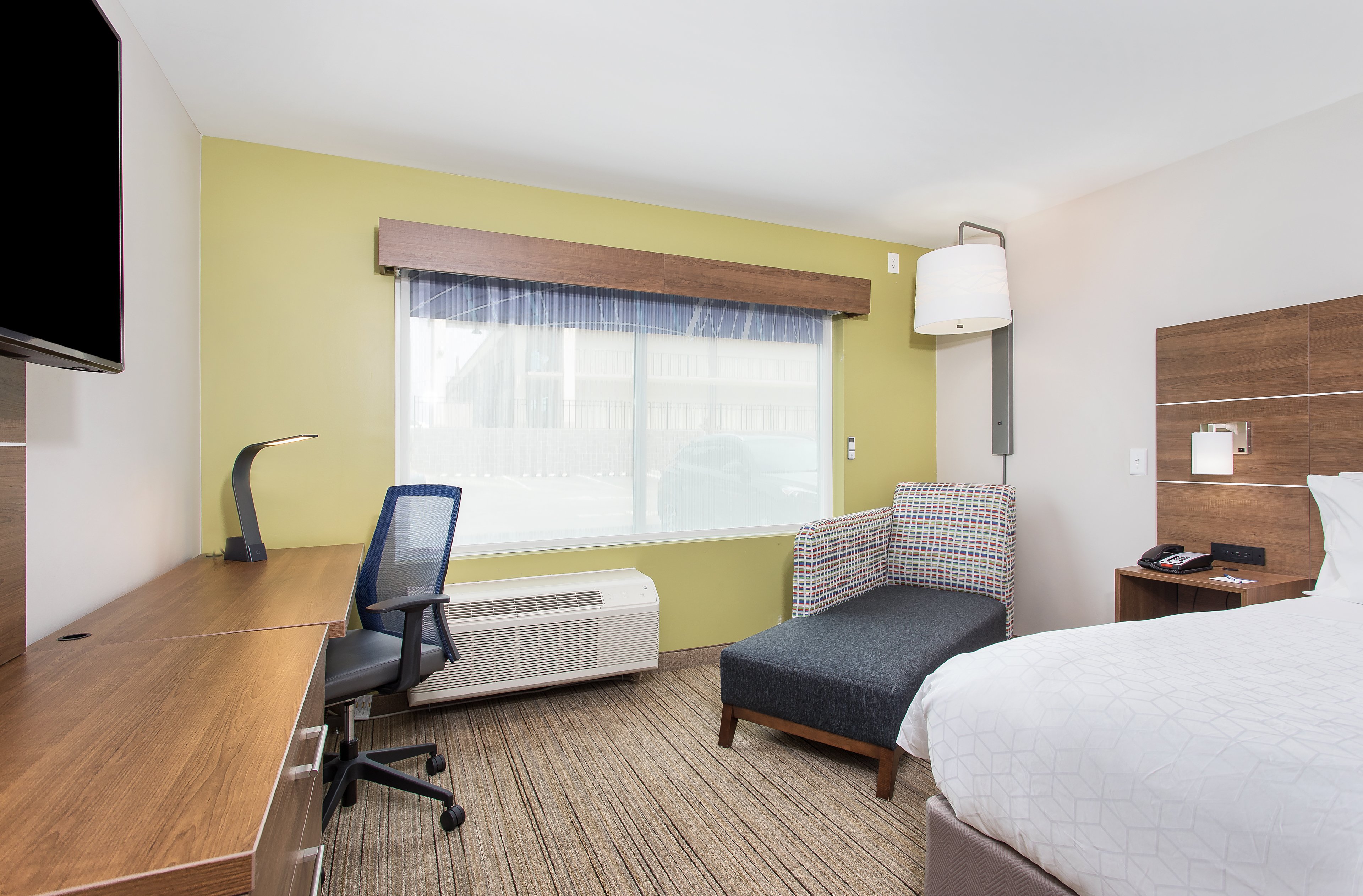 holiday inn express williamsburg an ihg hotel