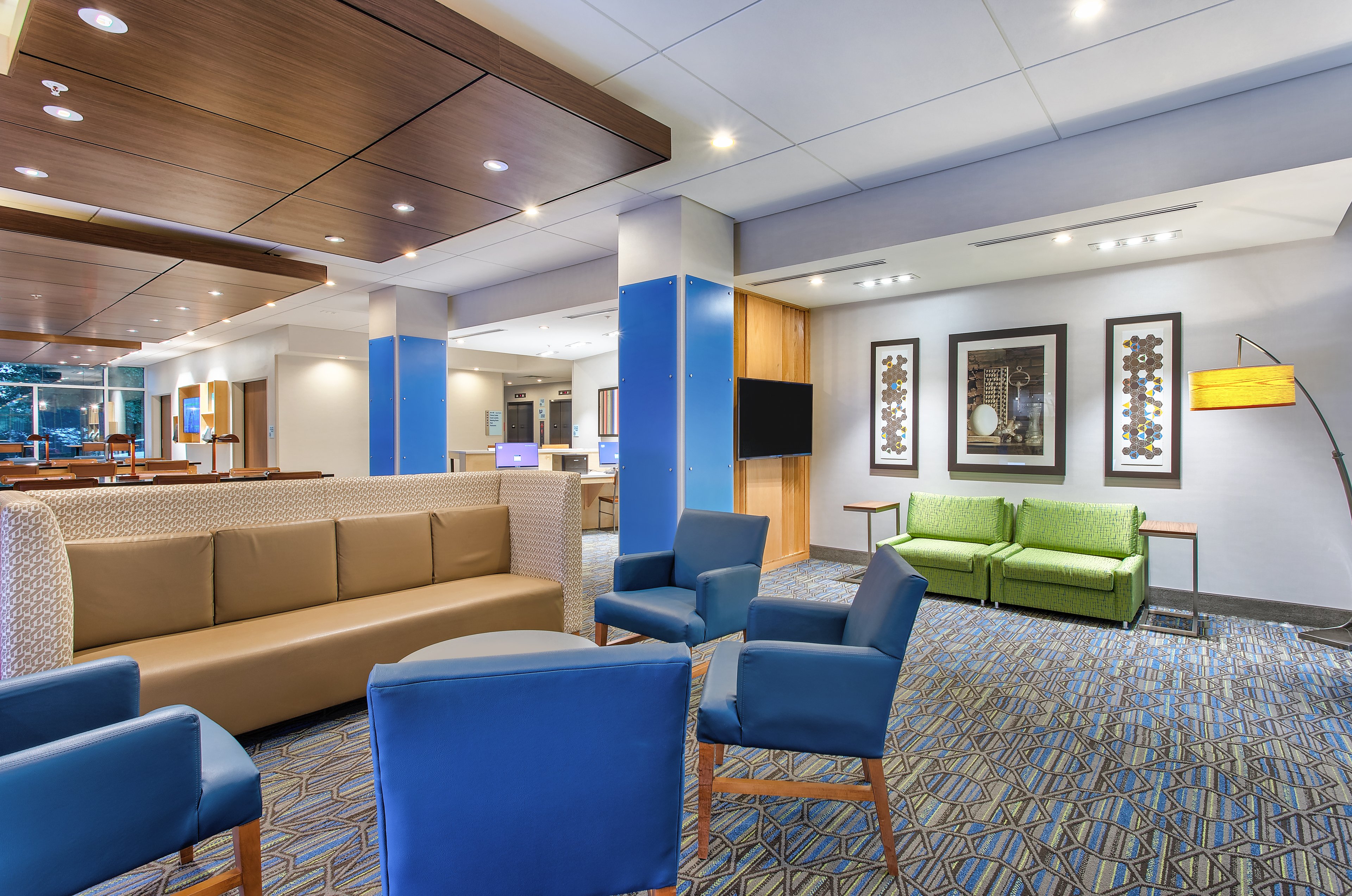holiday inn express williamsburg an ihg hotel