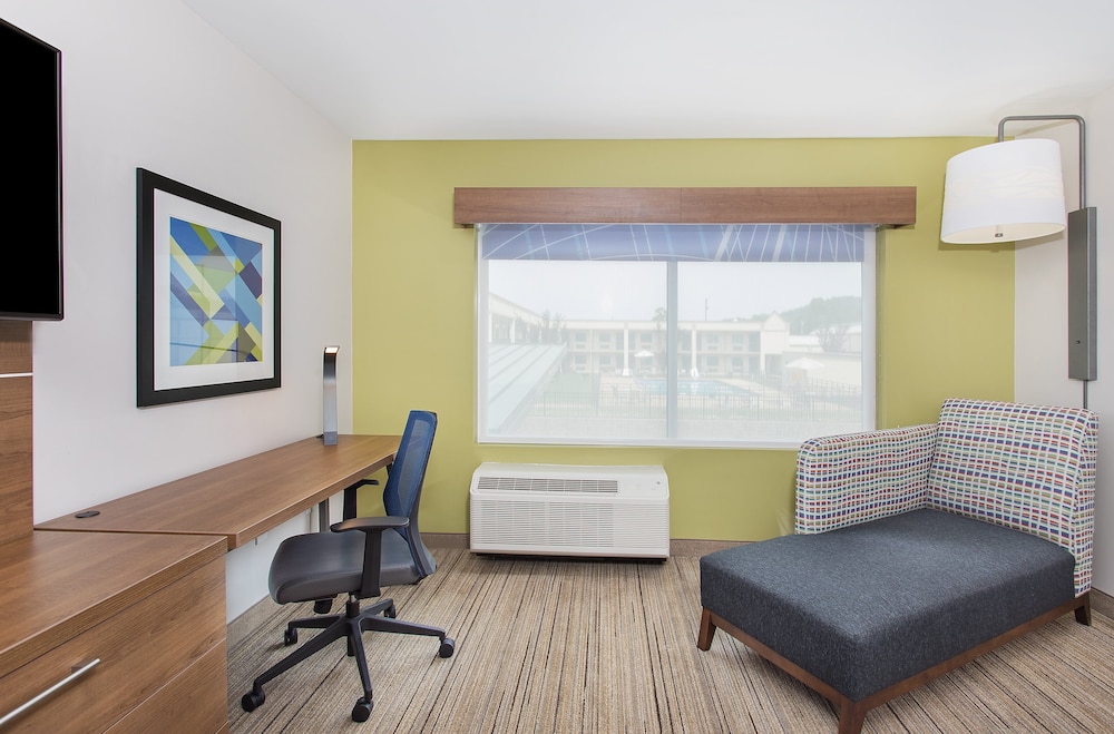 holiday inn express williamsburg an ihg hotel