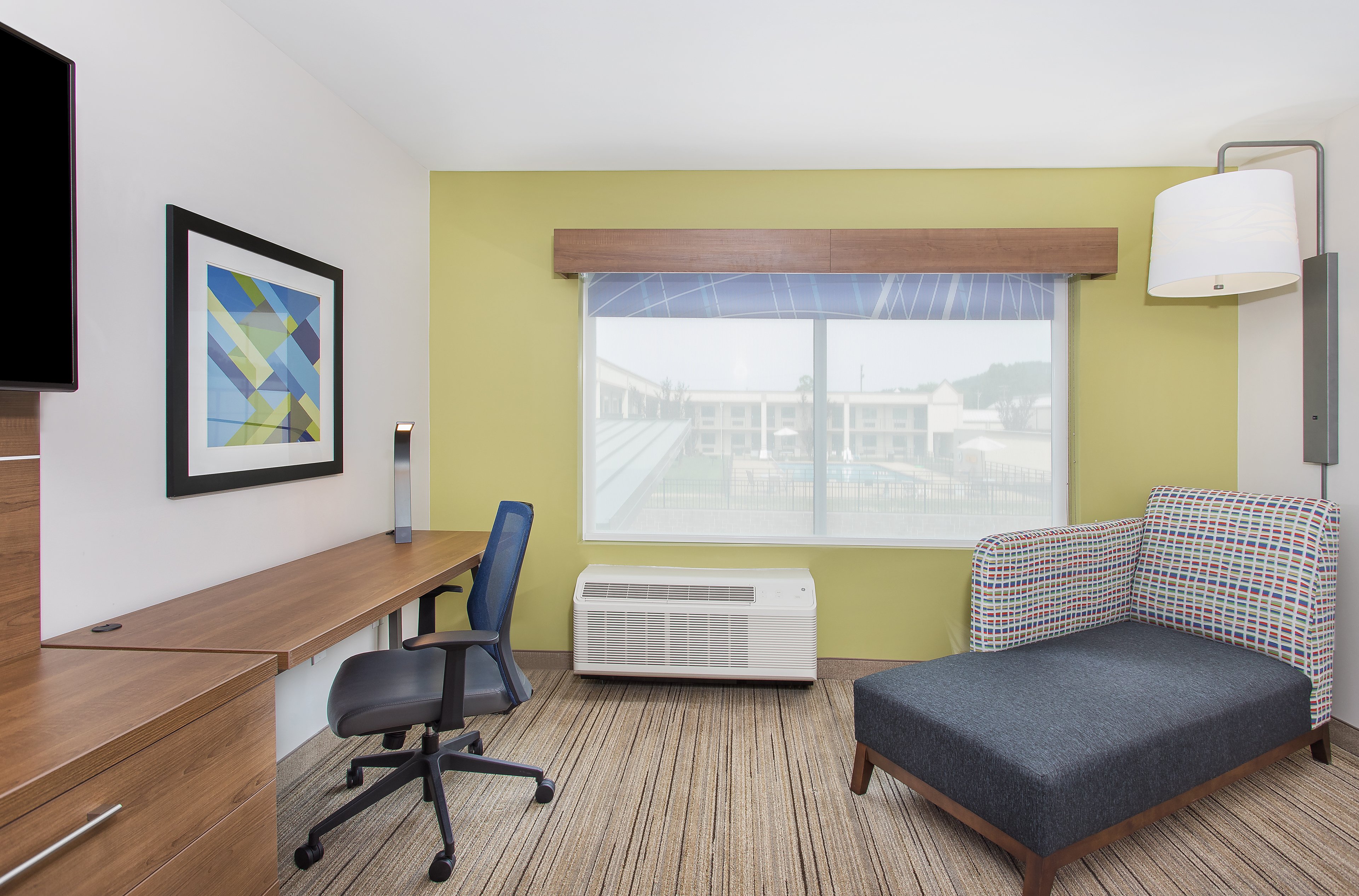 holiday inn express williamsburg an ihg hotel