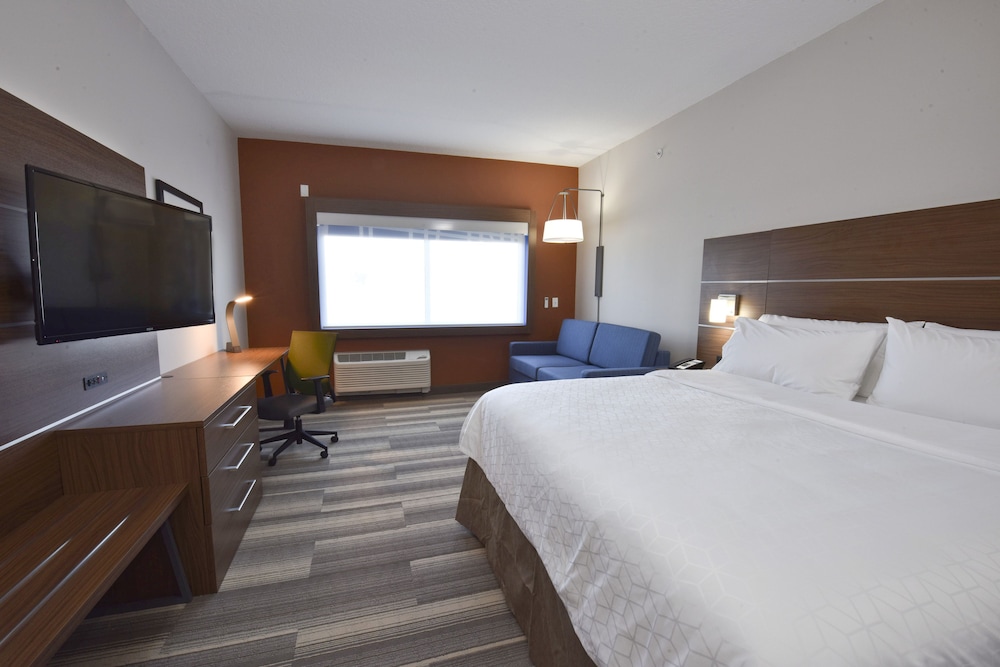 holiday inn express and suites orlando lake nona area