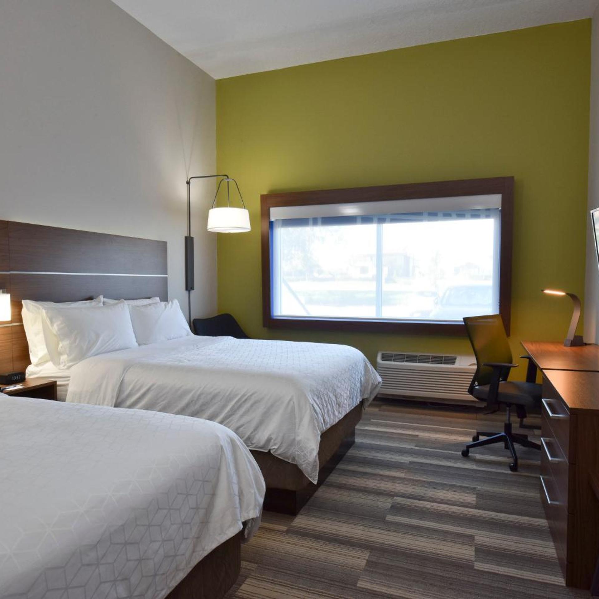 holiday inn express and suites orlando lake nona area