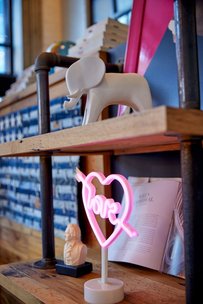 moxy washington dc downtown