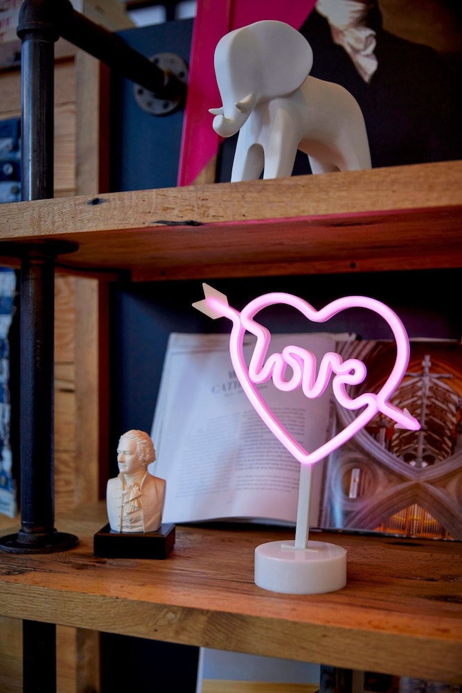 moxy washington dc downtown