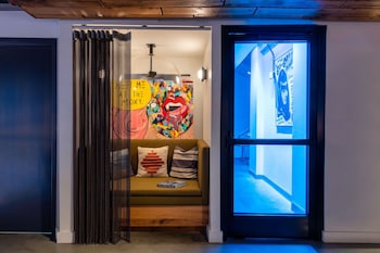 moxy washington dc downtown