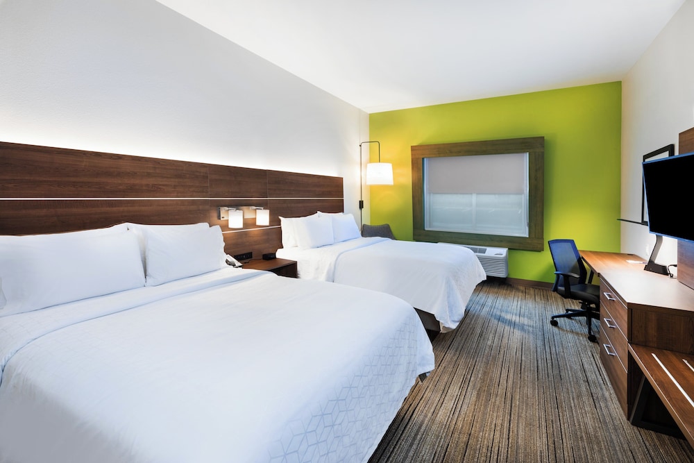 holiday inn express and suites junction an ihg hotel