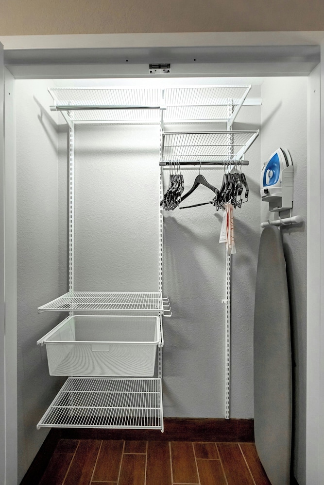 towneplace suites by marriott louisville airport