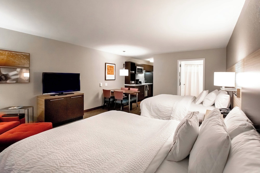 towneplace suites by marriott louisville airport