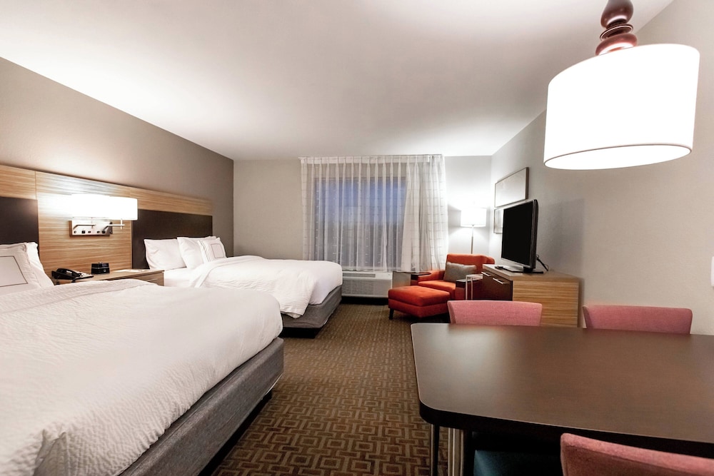 towneplace suites by marriott louisville airport
