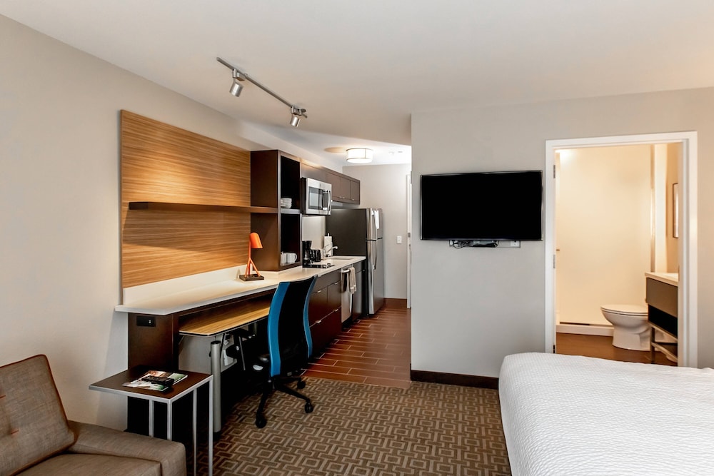 towneplace suites by marriott louisville airport