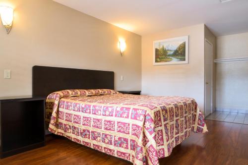 covina motel